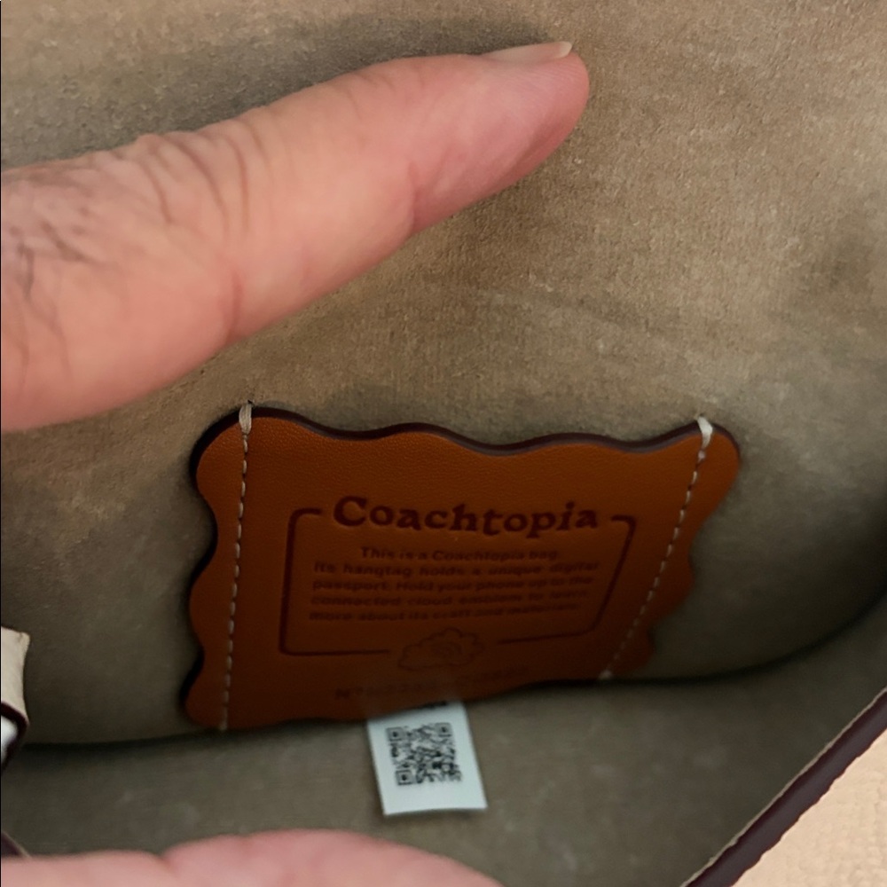 NWT Coachtopia Cream Leather Women's Handbag/Crossbody Bag - Picture 8 of 9